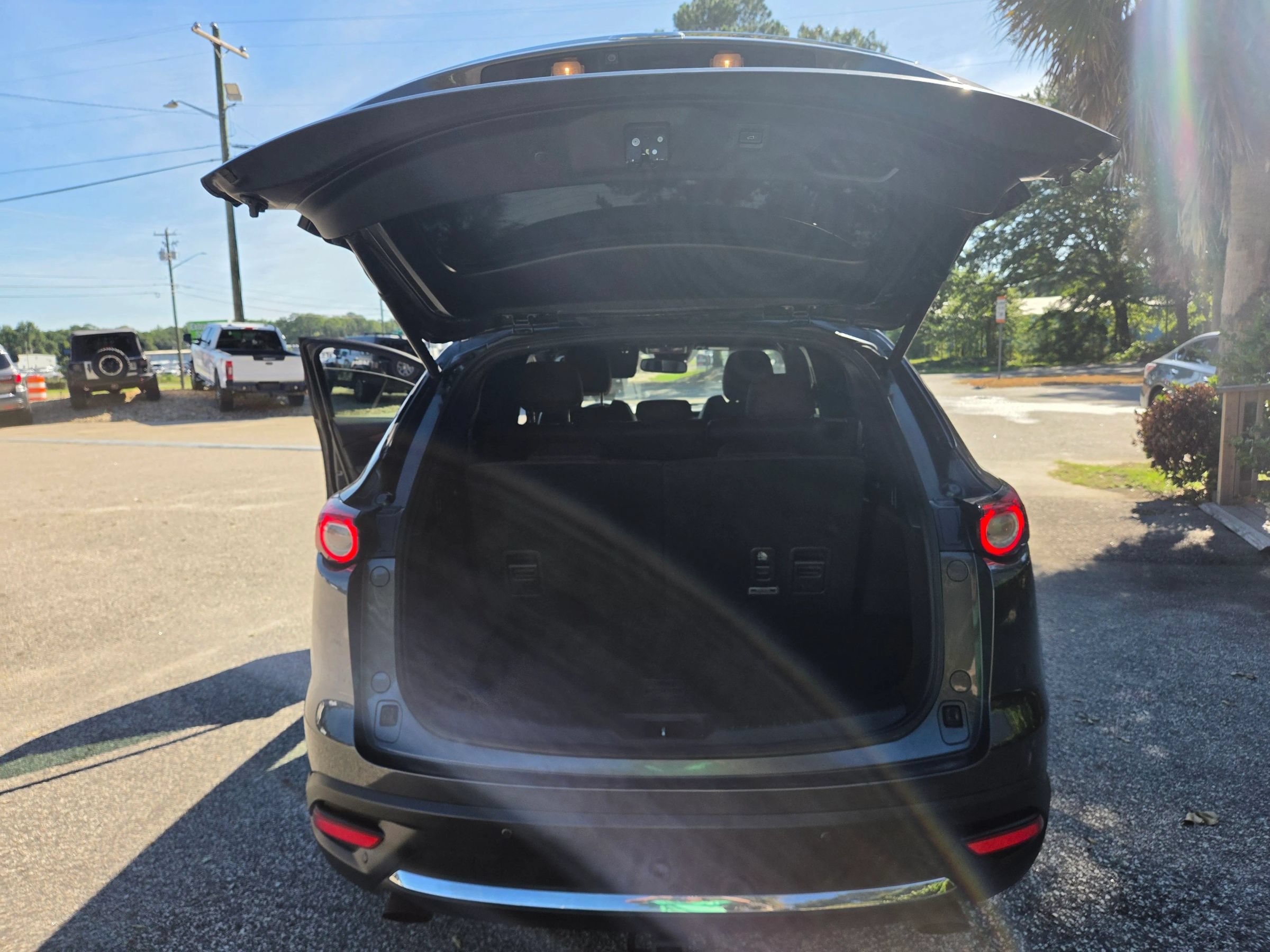 Used 2018 MAZDA CX-9 Signature AWD/4WD image 9