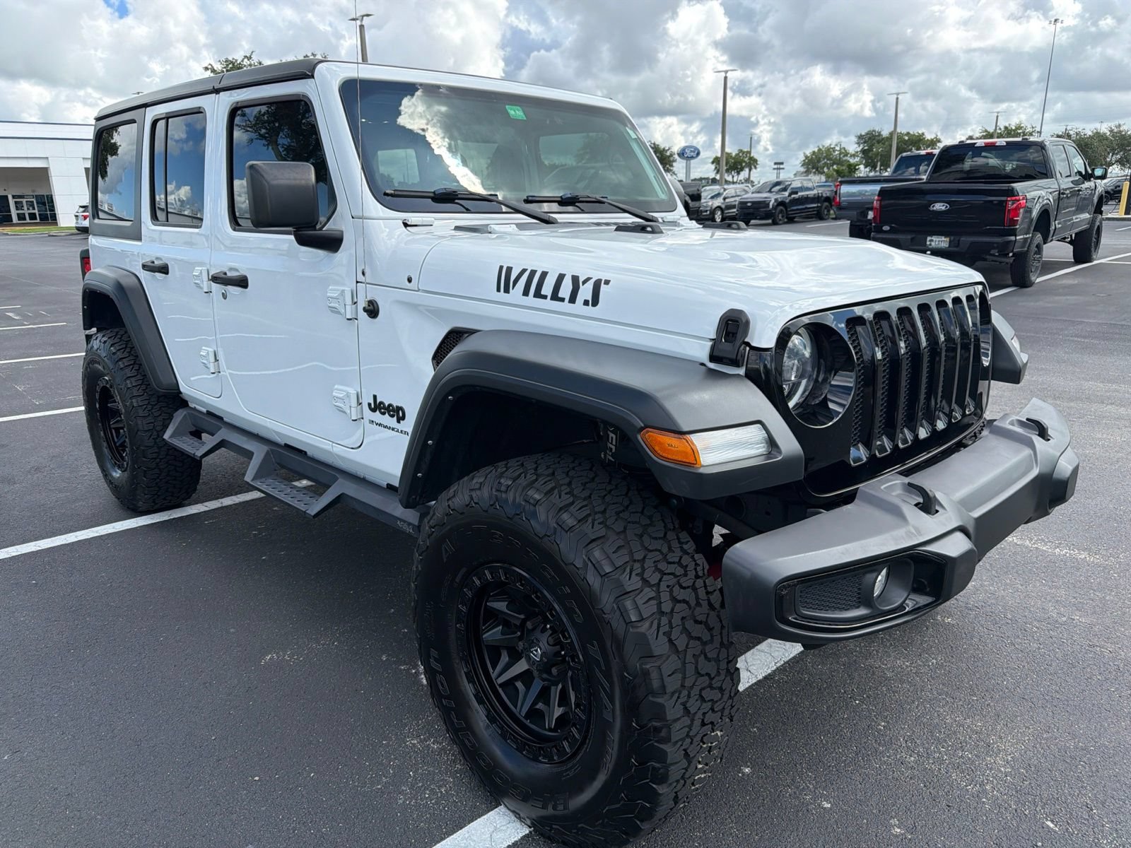 Used 2023 Jeep Wrangler Unlimited Sport