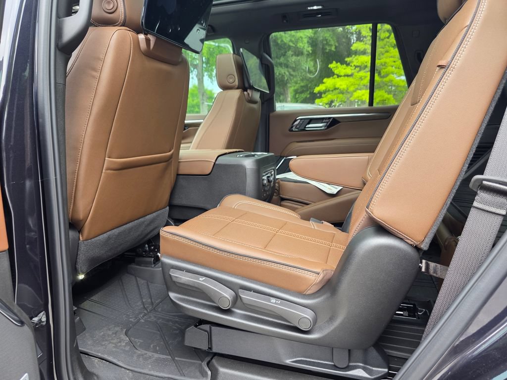 New 2026 Chevrolet Tahoe High Country AWD/4WD image 23