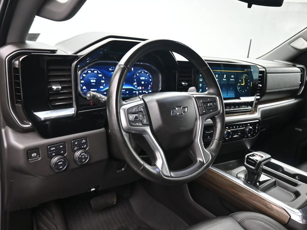 Used 2024 Chevrolet Silverado 1500 LT Trail Boss w/ Convenience Package II image 14