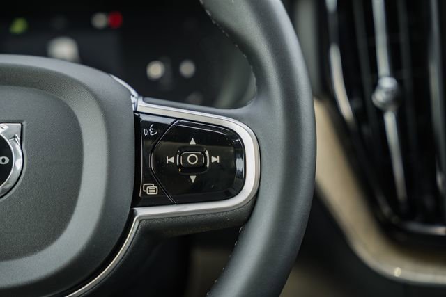 New 2026 Volvo XC60 B5 Plus w/ Climate Package image 29