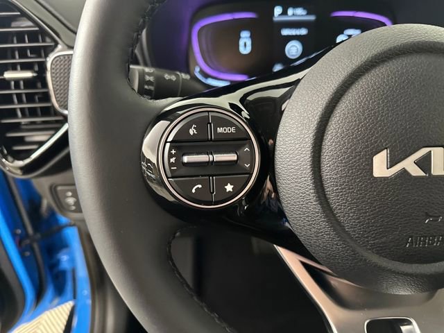 Used 2025 Kia Soul EX image 15