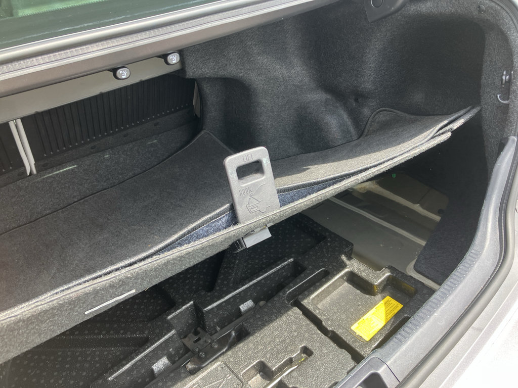 Used 2016 Toyota Camry XLE FWD image 28