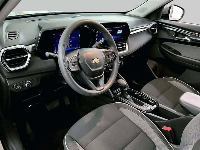 Used 2024 Chevrolet TrailBlazer LT FWD image 12