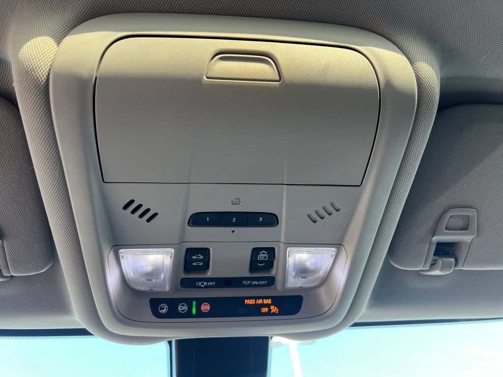 Used 2021 Chevrolet Equinox LT AWD/4WD image 22