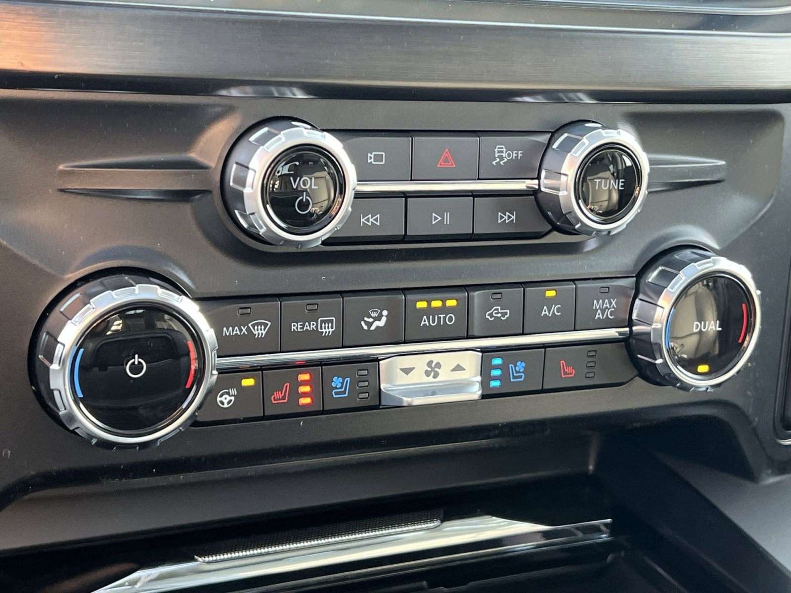 New 2026 Ford F250 Lariat w/ Lariat Ultimate Package image 21