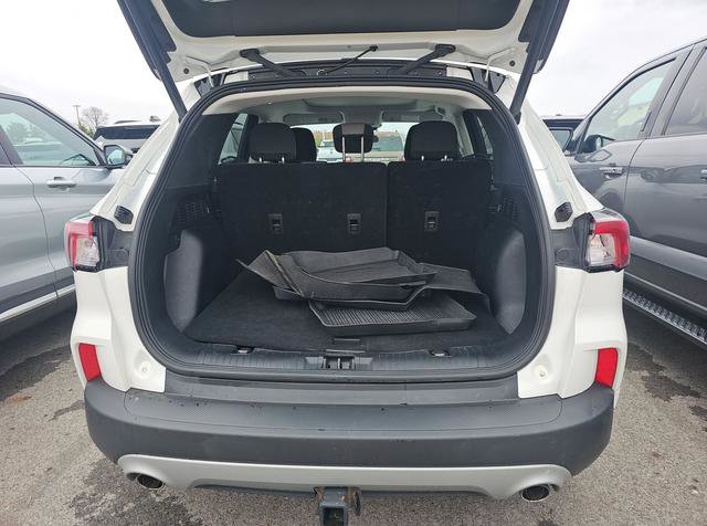 Used 2022 Ford Escape SE w/ SE Sport Appearance Package image 15