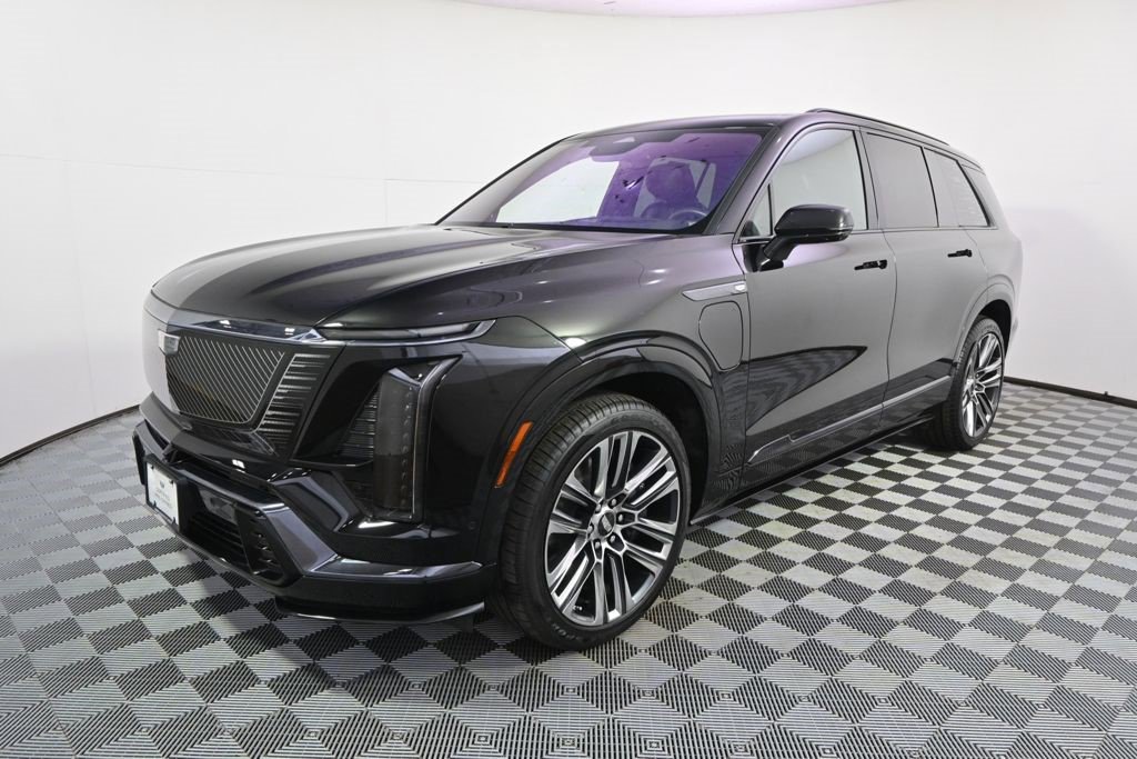 Certified 2026 Cadillac Vistiq Platinum w/ LPO, Floor Liner Package AWD/4WD image 2