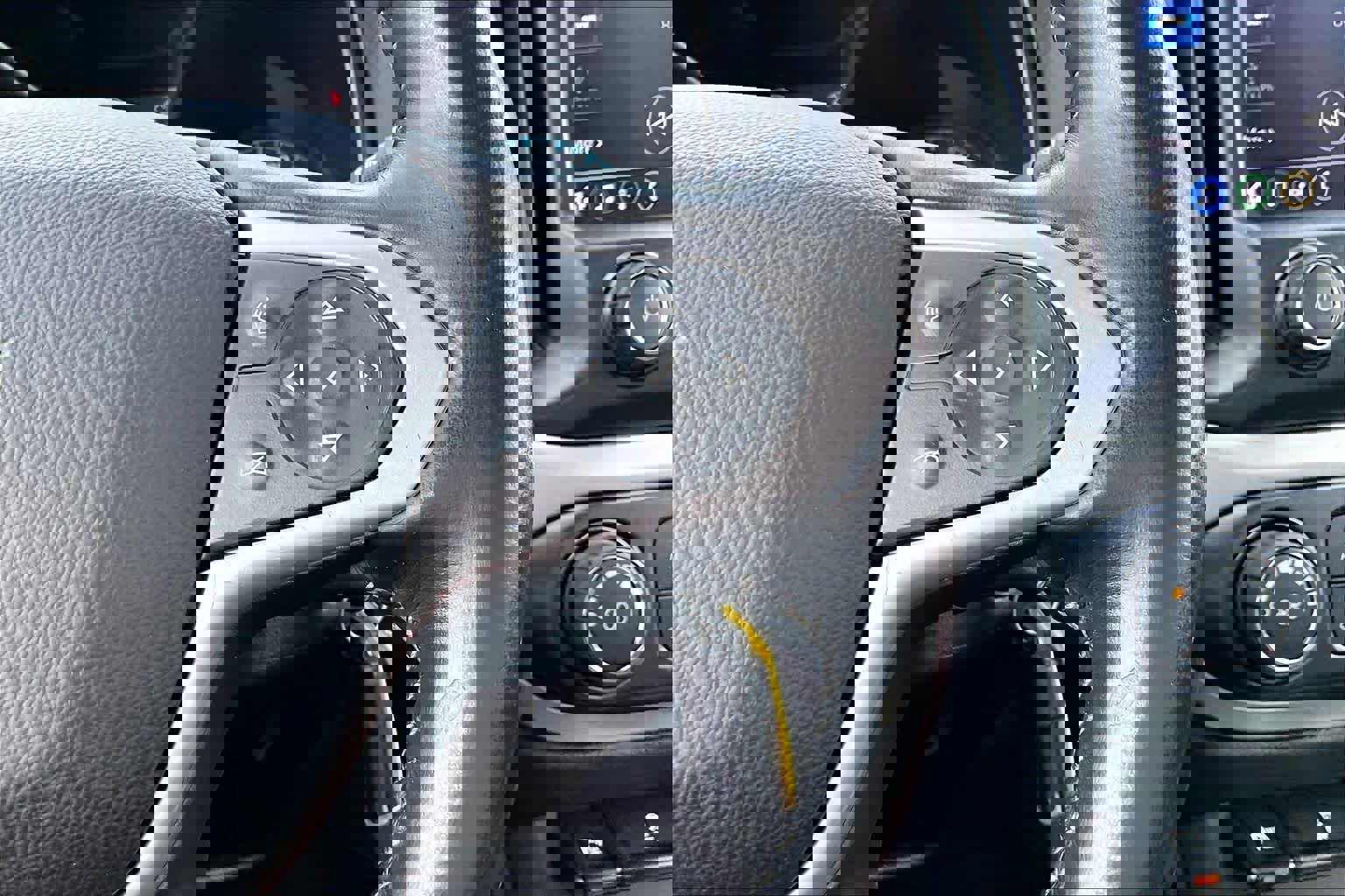 Used 2022 Chevrolet Colorado LT w/ Fleet Safety Package image 22