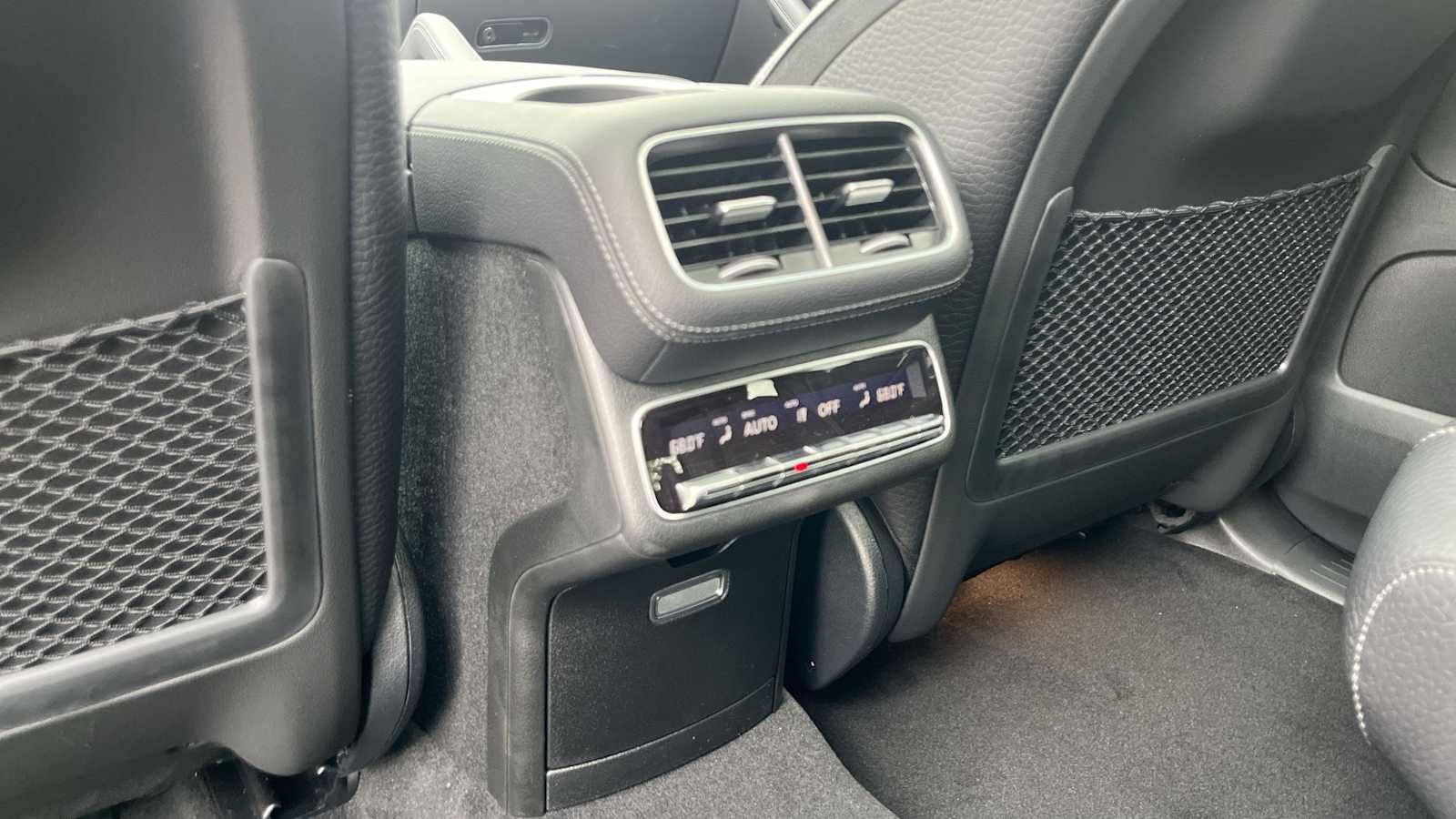 New 2026 Mercedes-Benz GLS 450 4MATIC image 37