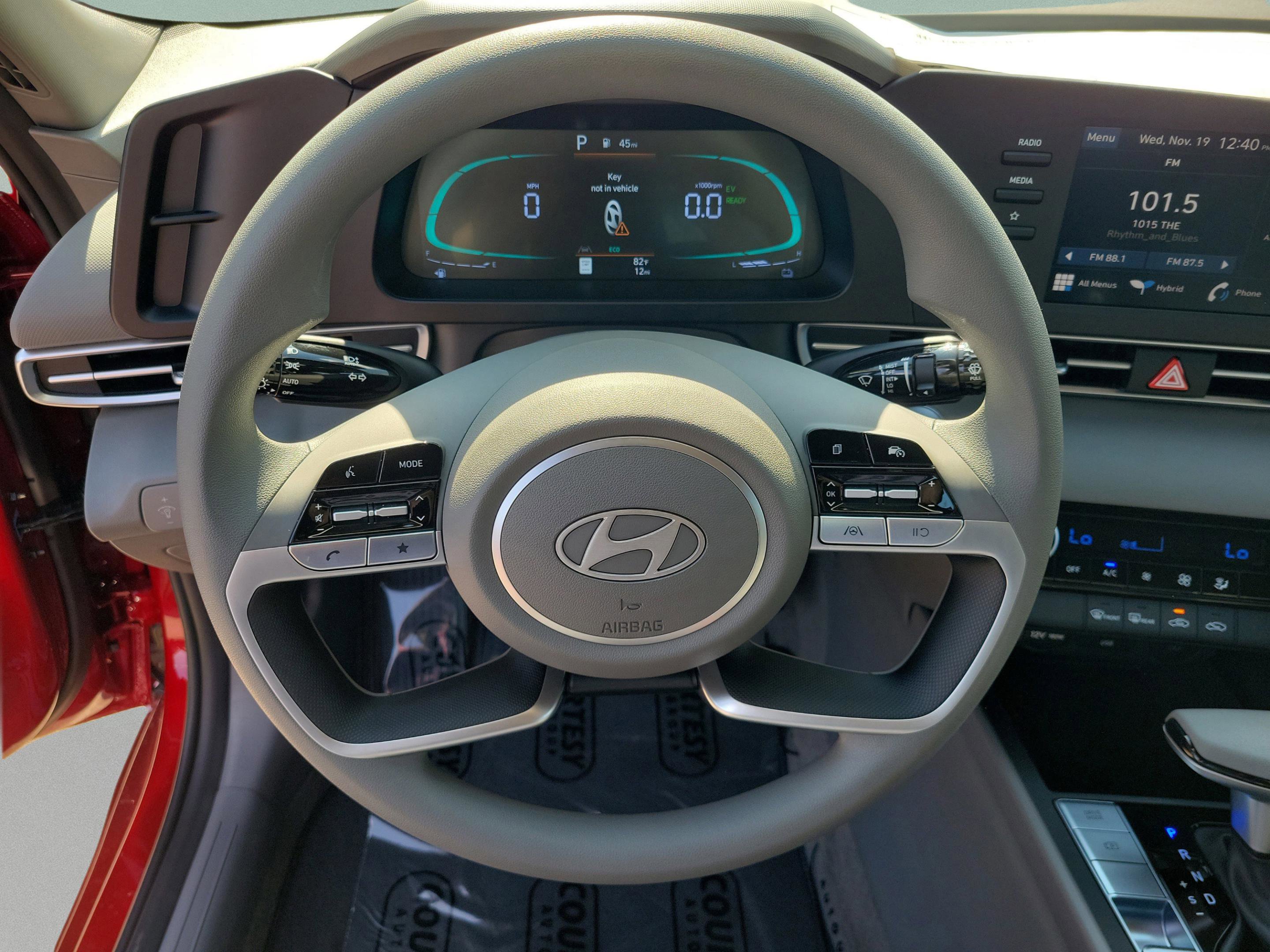 New 2026 Hyundai Elantra Blue image 17