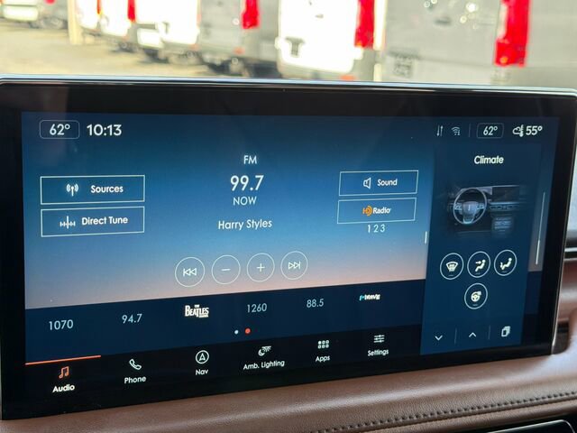 Used 2021 Lincoln Nautilus Reserve image 23