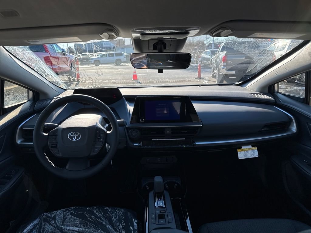New 2026 Toyota Prius LE FWD image 10