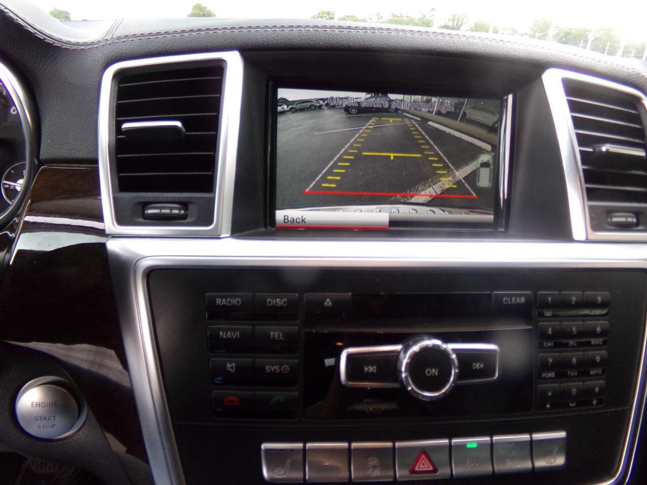 Used 2015 Mercedes-Benz GL 450 GL 450 4MATIC AWD 4dr SUV image 52