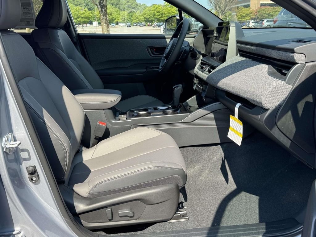 New 2026 Subaru Outback Limited AWD/4WD image 10