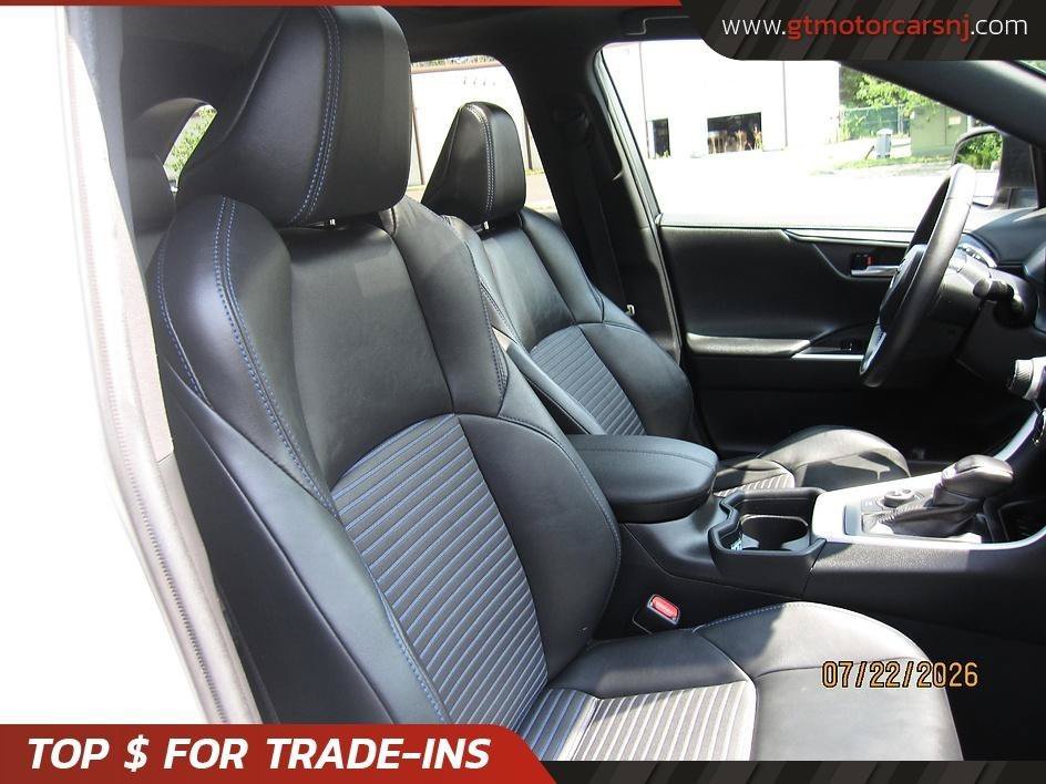 Used 2021 Toyota RAV4 XSE AWD/4WD image 15