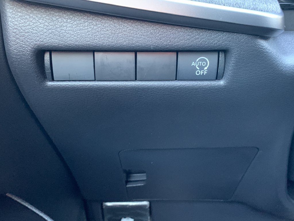 Used 2026 Nissan Kicks SV w/ SV Premium Package FWD image 19