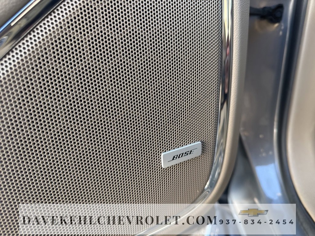 Used 2017 Chevrolet Suburban Premier image 11