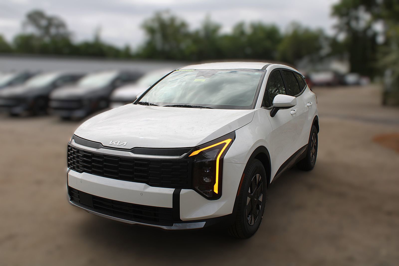 New 2026 Kia Sportage LX FWD image 14