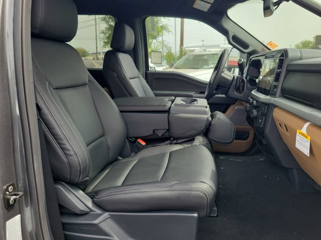 New 2026 Ford F350 XLT w/ XLT Premium Package AWD/4WD image 19