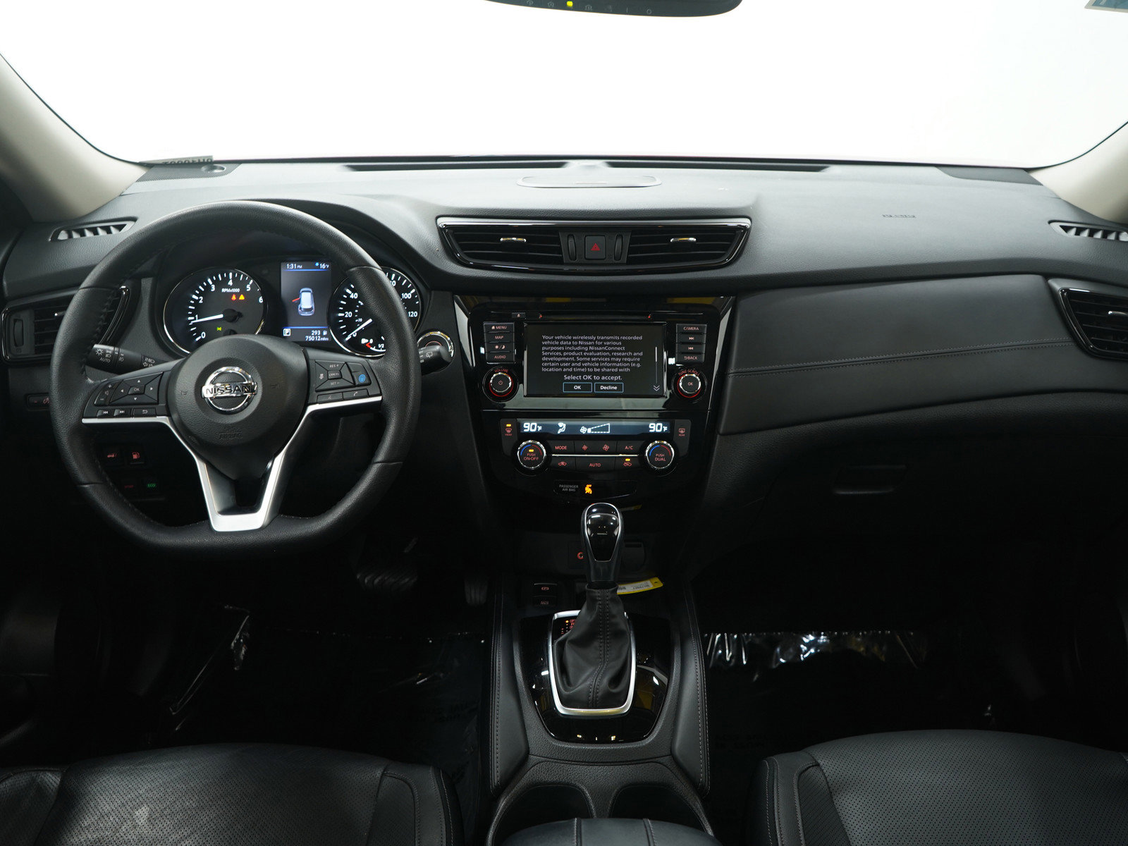 Used 2020 Nissan Rogue SL w/ Premium Package image 16