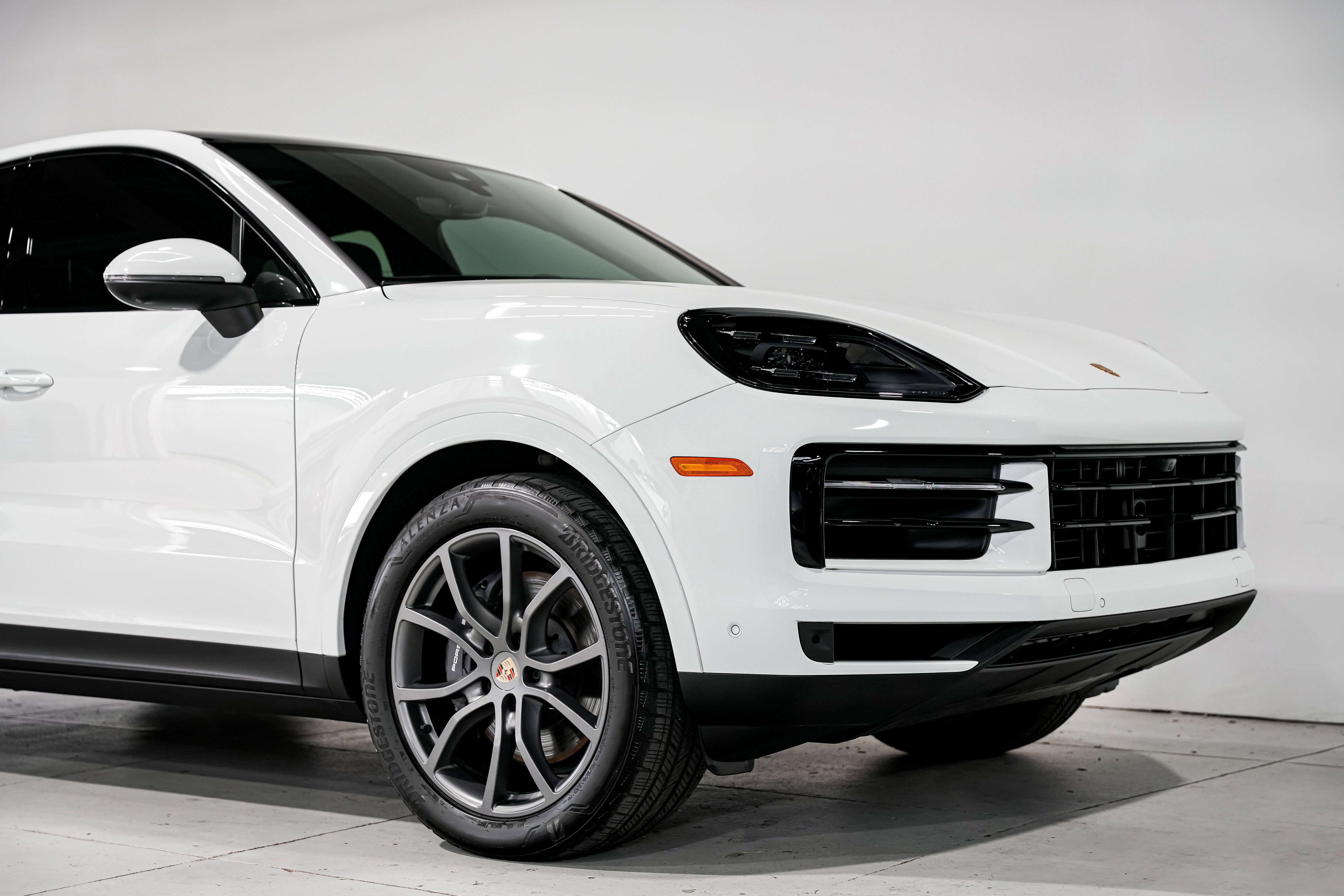 Used 2024 Porsche Cayenne Coupe w/ Premium Package Plus image 47