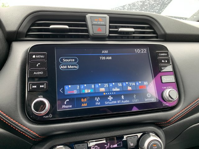 Used 2025 Nissan Versa SR w/ Trunk Package FWD image 19