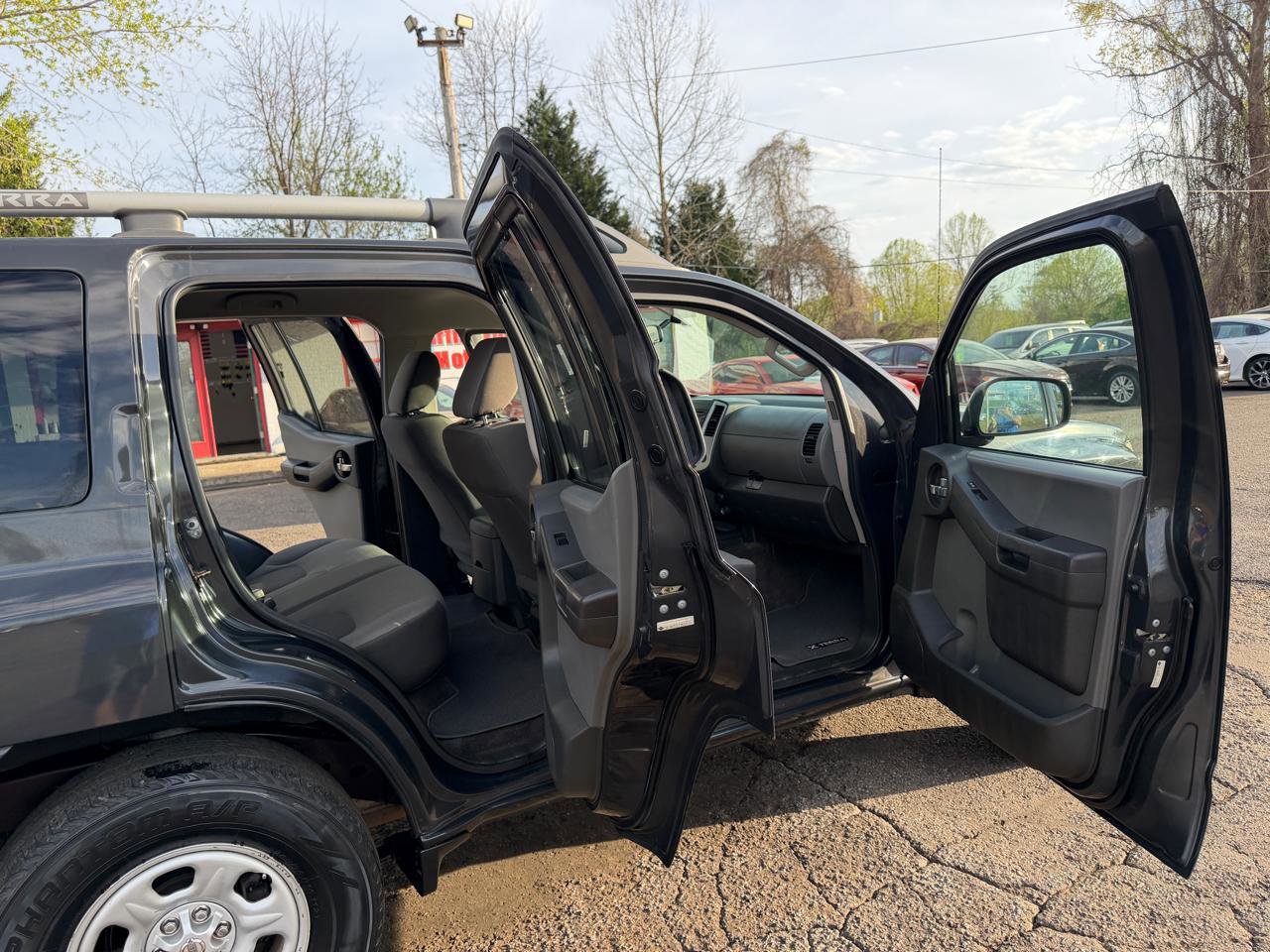 Used 2015 Nissan Xterra X RWD image 14