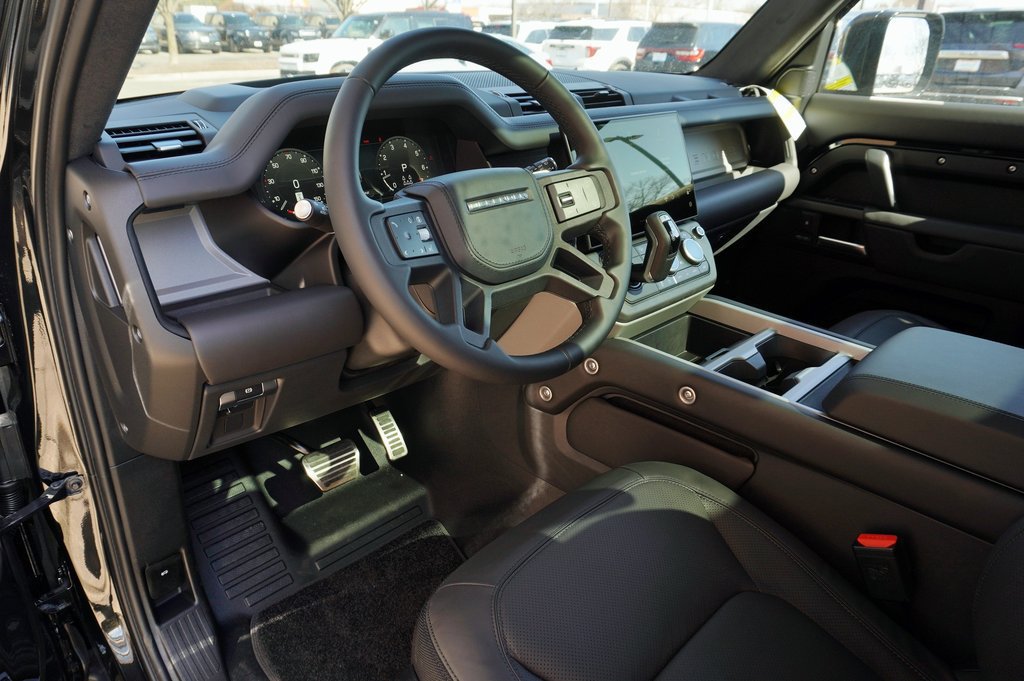 New 2026 Land Rover Defender 130 V8 AWD/4WD image 12