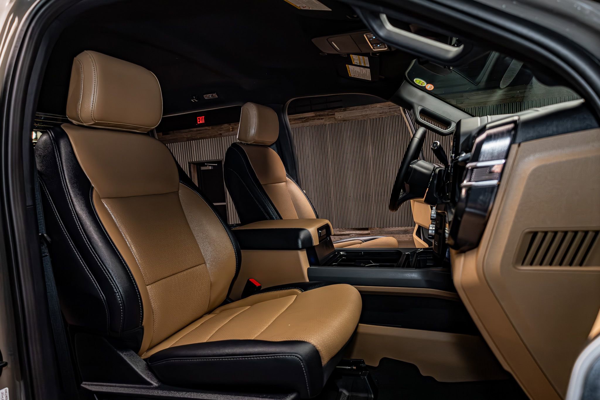 Used 2026 Ford F350 Lariat image 29