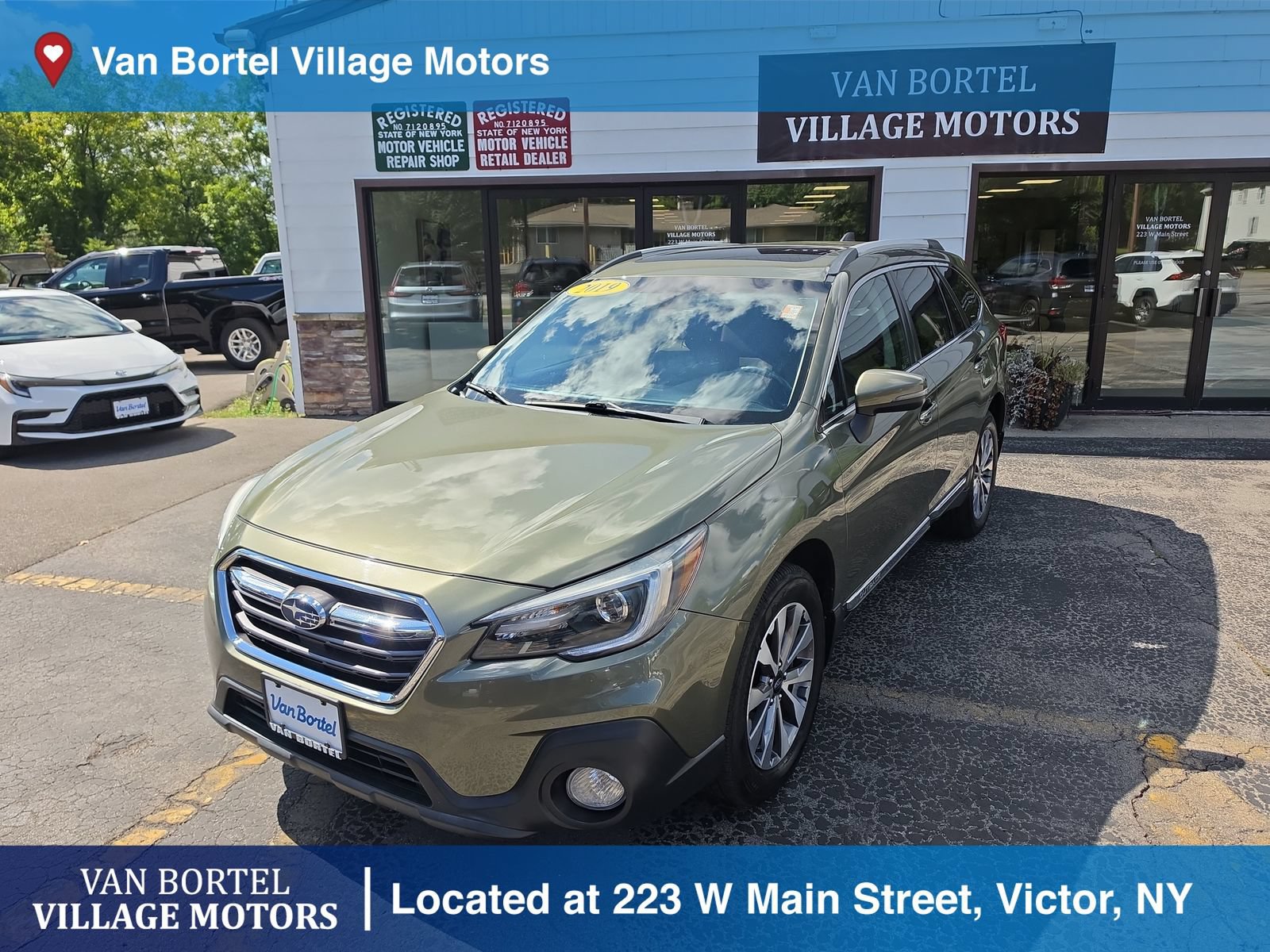 Used 2019 Subaru Outback 3.6R Touring AWD/4WD image 1