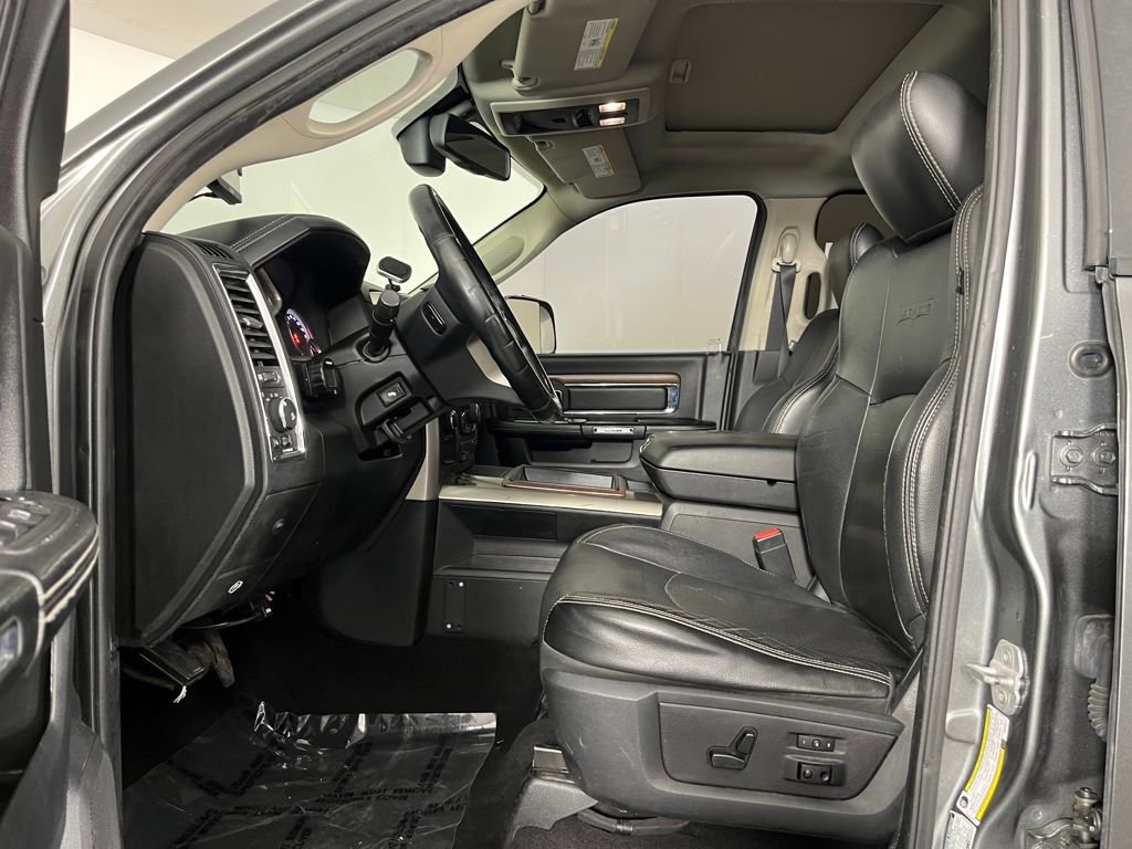 Used 2013 RAM 2500 Laramie w/ Convenience Group image 11