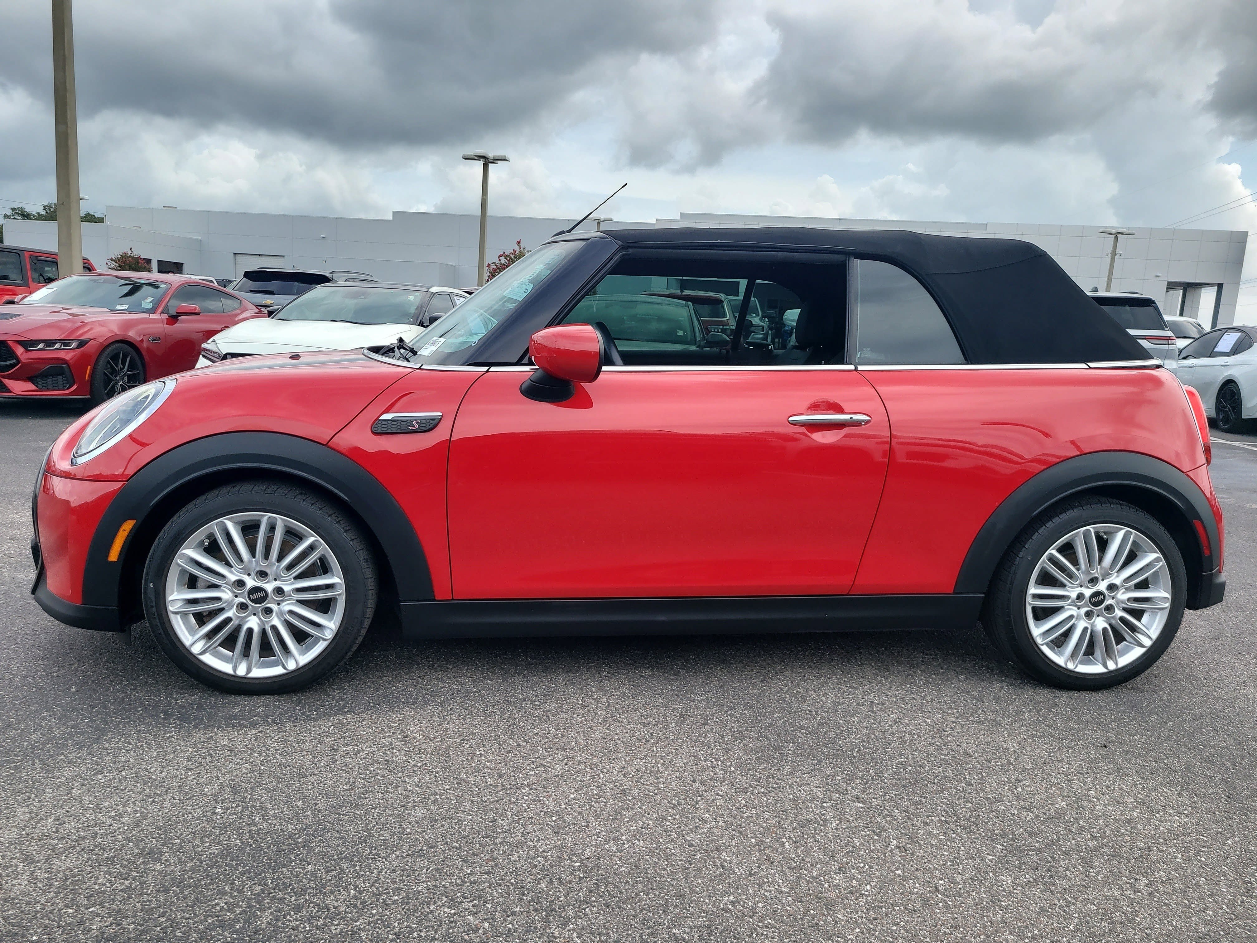 Used 2022 MINI Cooper S FWD image 7