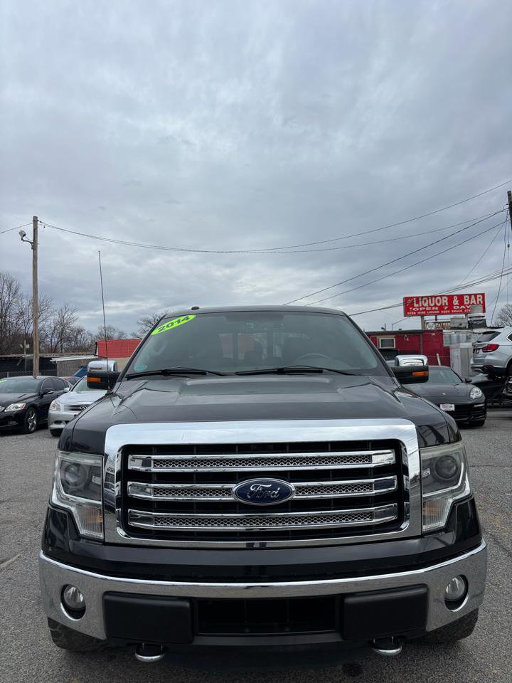 Used 2014 Ford F150 Lariat w/ Equipment Group 502A Luxury image 4