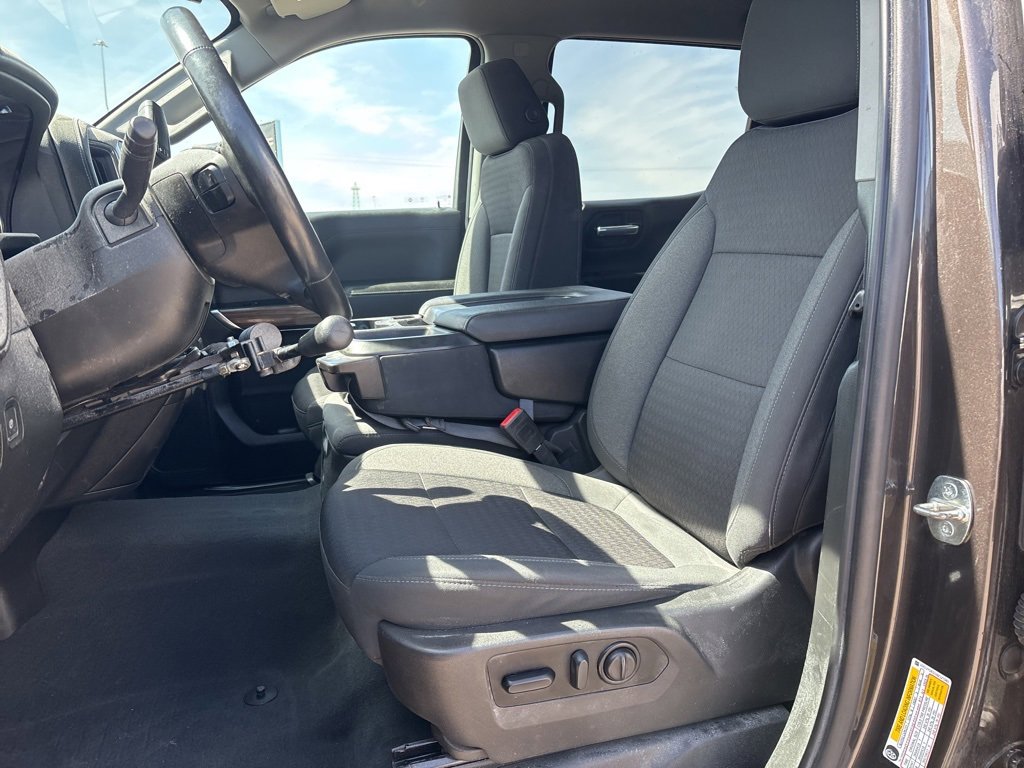 Used 2022 Chevrolet Silverado 1500 LT image 7