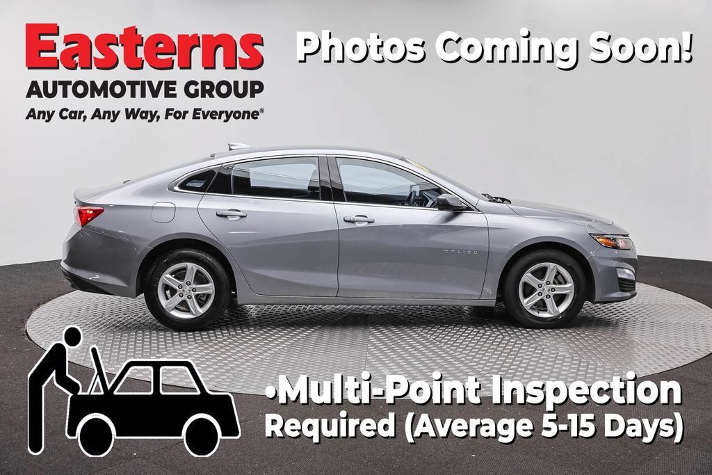 Used 2023 Chevrolet Malibu LT FWD image 4