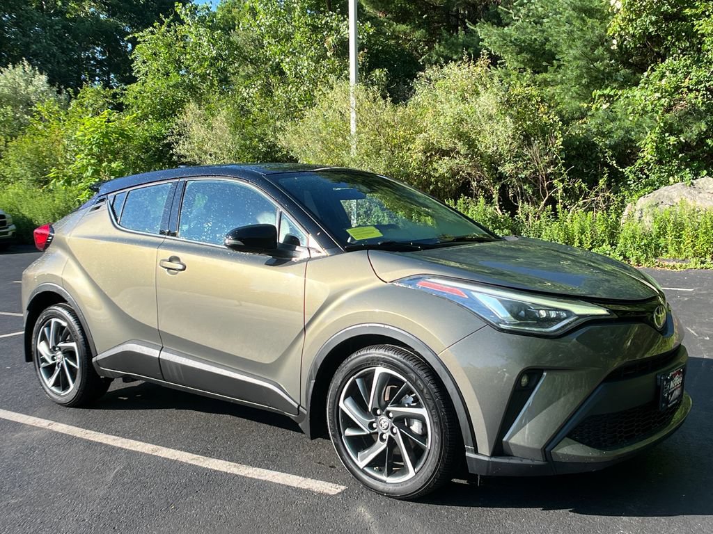 Used 2021 Toyota C-HR Limited FWD image 7