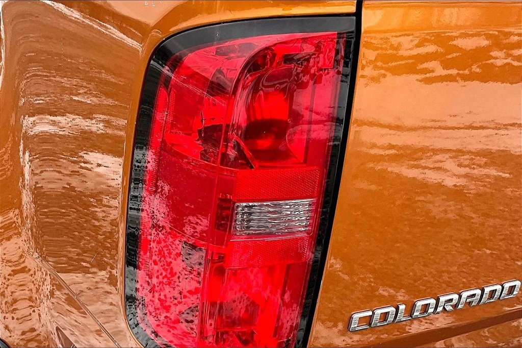 Used 2017 Chevrolet Colorado Z71 image 29