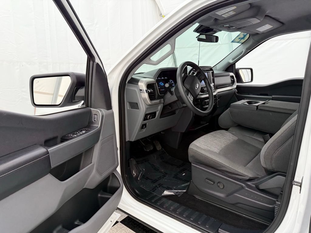 Used 2021 Ford F150 XLT w/ Trailer Tow Package AWD/4WD image 22