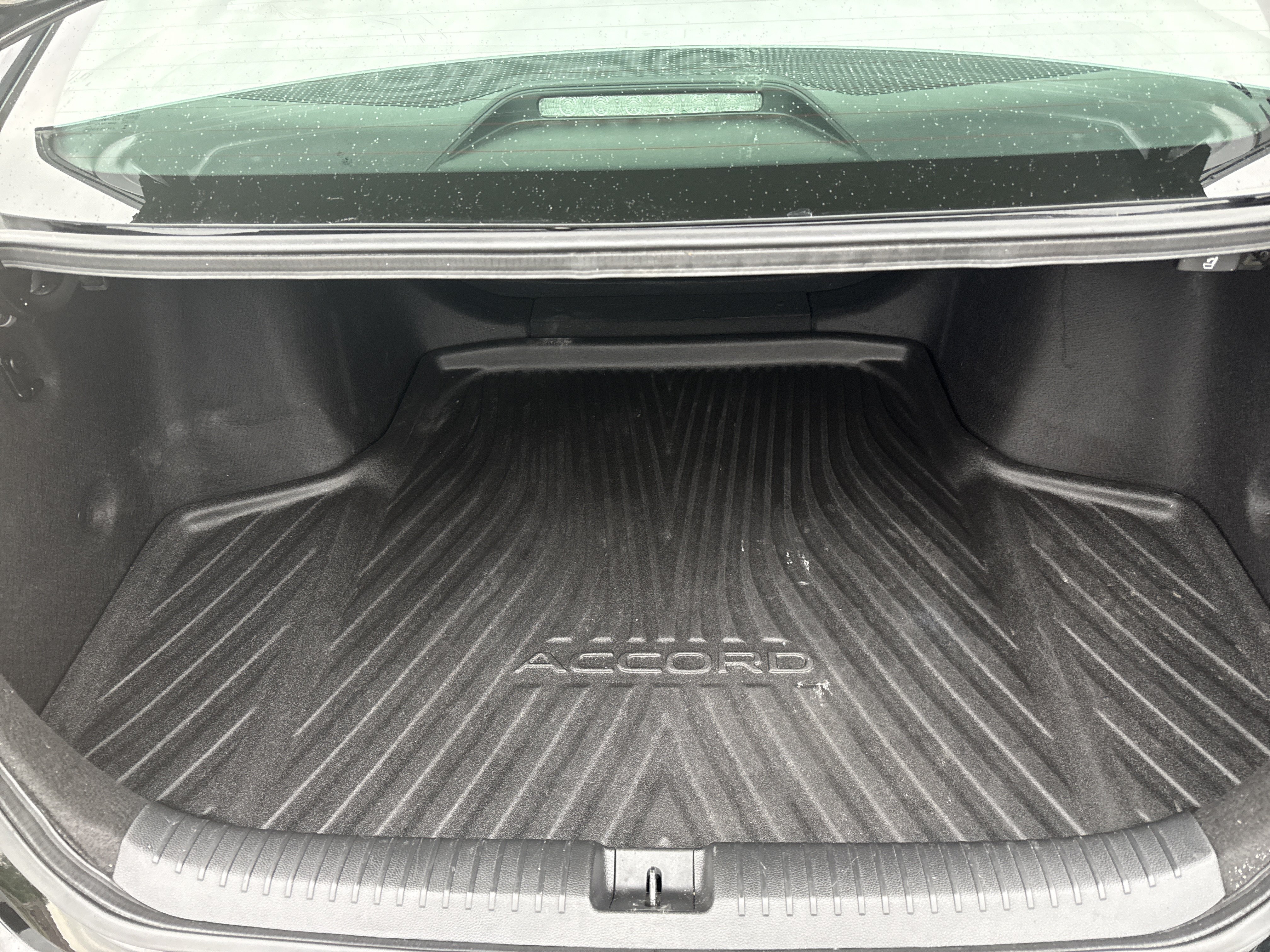 Used 2024 Honda Accord LX image 6