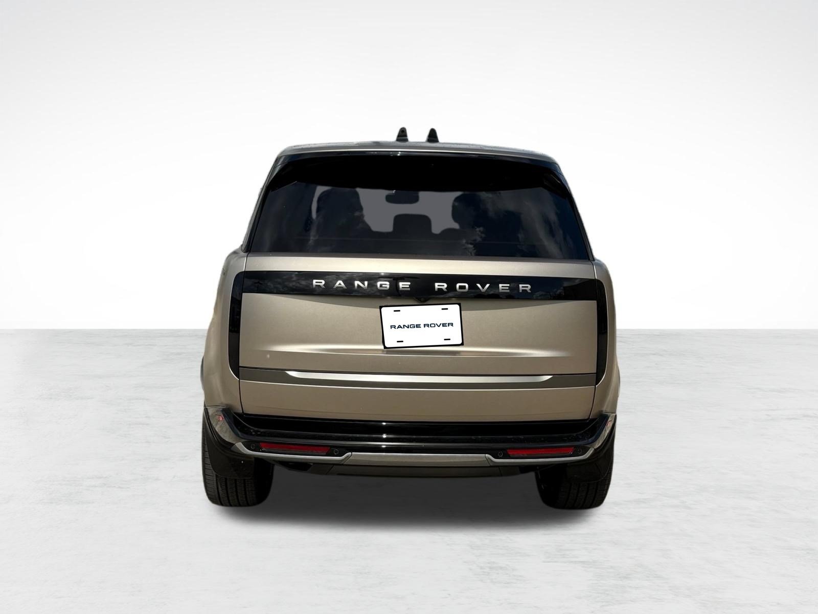 New 2026 Land Rover Range Rover Long Wheelbase SE AWD/4WD image 9