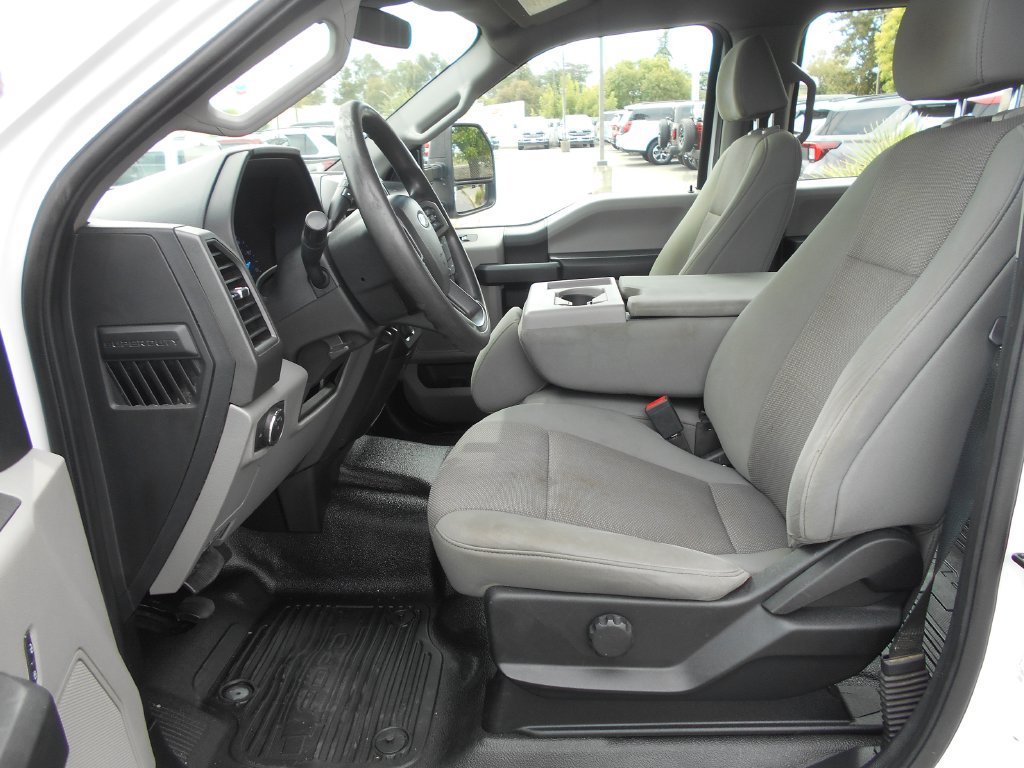 Used 2020 Ford F350 XL w/ STX Appearance Package RWD image 6