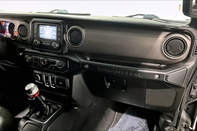 Used 2019 Jeep Wrangler Sport w/ Quick Order Package 23S AWD/4WD image 35