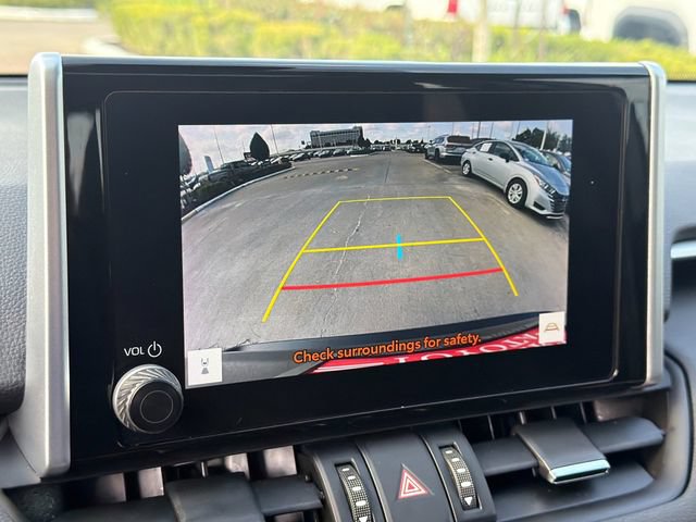 Used 2024 Toyota RAV4 XLE Premium FWD image 21