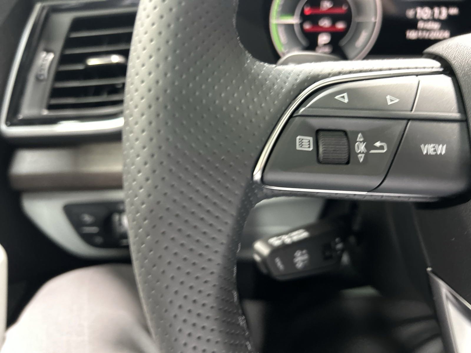 New 2024 Audi Q5 e Prestige image 18