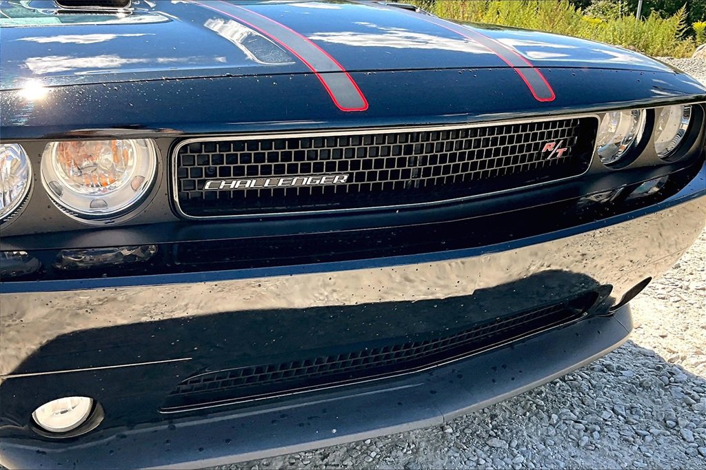 Used 2014 Dodge Challenger R/T w/ Blacktop Package image 26
