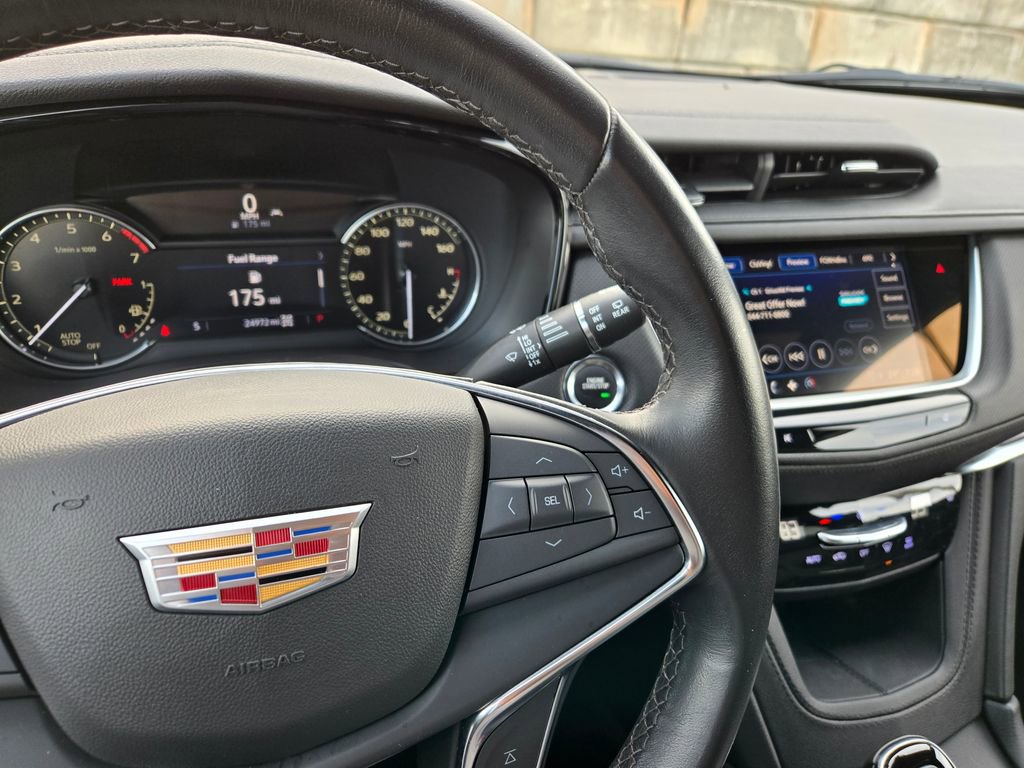 Used 2022 Cadillac XT5 Luxury image 23