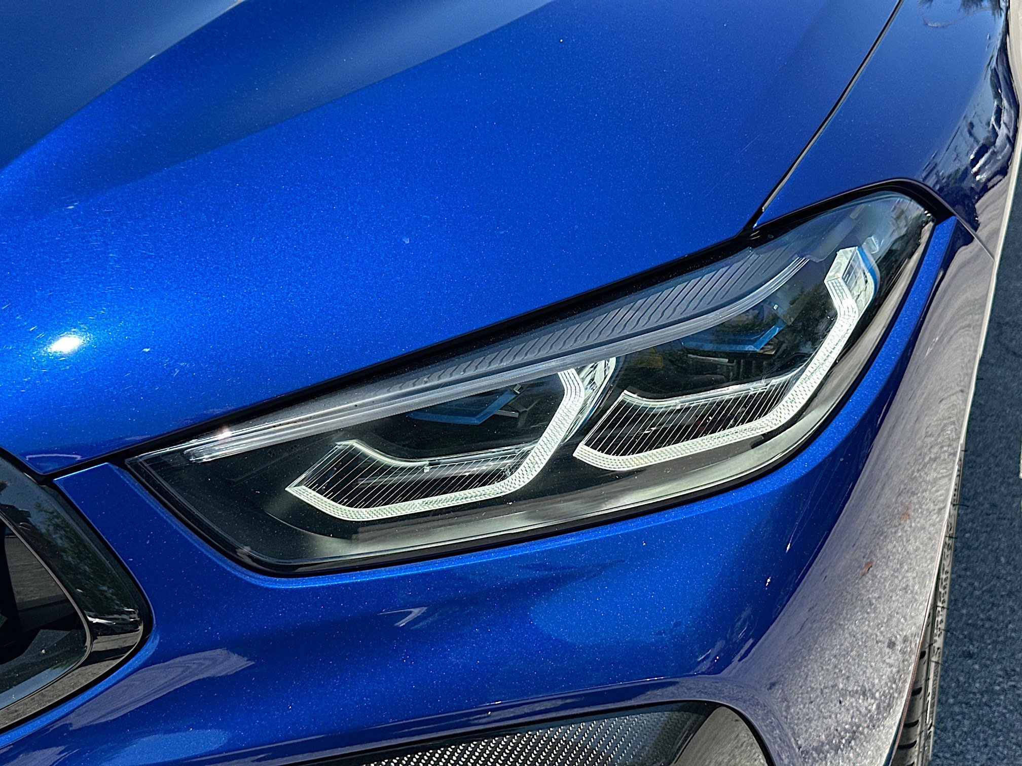 Used 2023 BMW M8 Competition w/ M Carbon Exterior Package AWD/4WD image 30