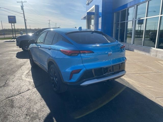 Used 2025 Buick Envista Sport Touring w/ Convenience I Package FWD image 3