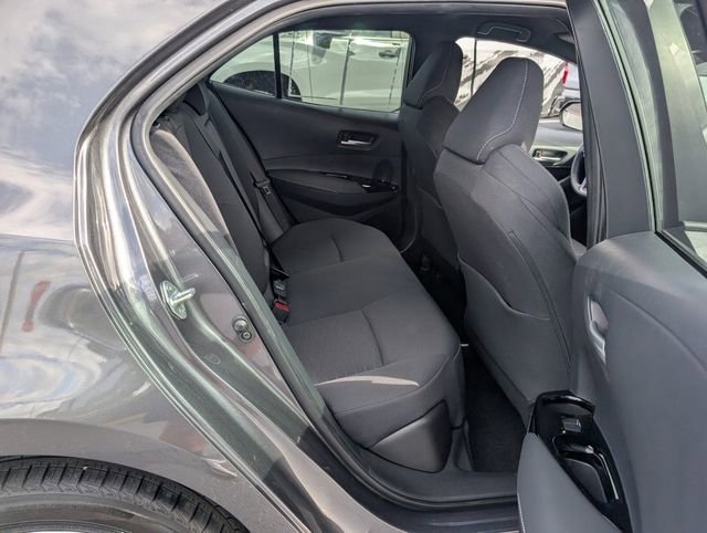 Used 2025 Toyota Corolla SE FWD image 18